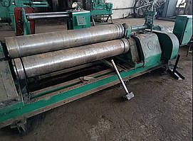 І2220 Вальці (10х2000 мм) Машина листозгинальна тривалкова