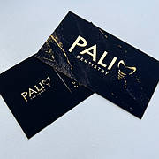 Чому ваші візитки викидають? І як зробити їх «вічними»?