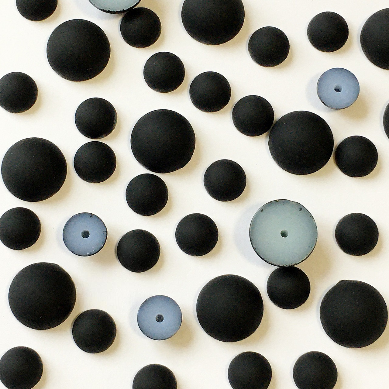 Матова напівбусина чорна. Black 8 мм*1 шт.