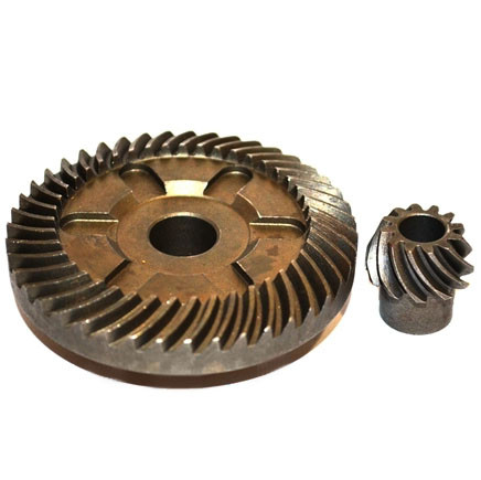 Редукторна пара на болгарку Интерскол 230