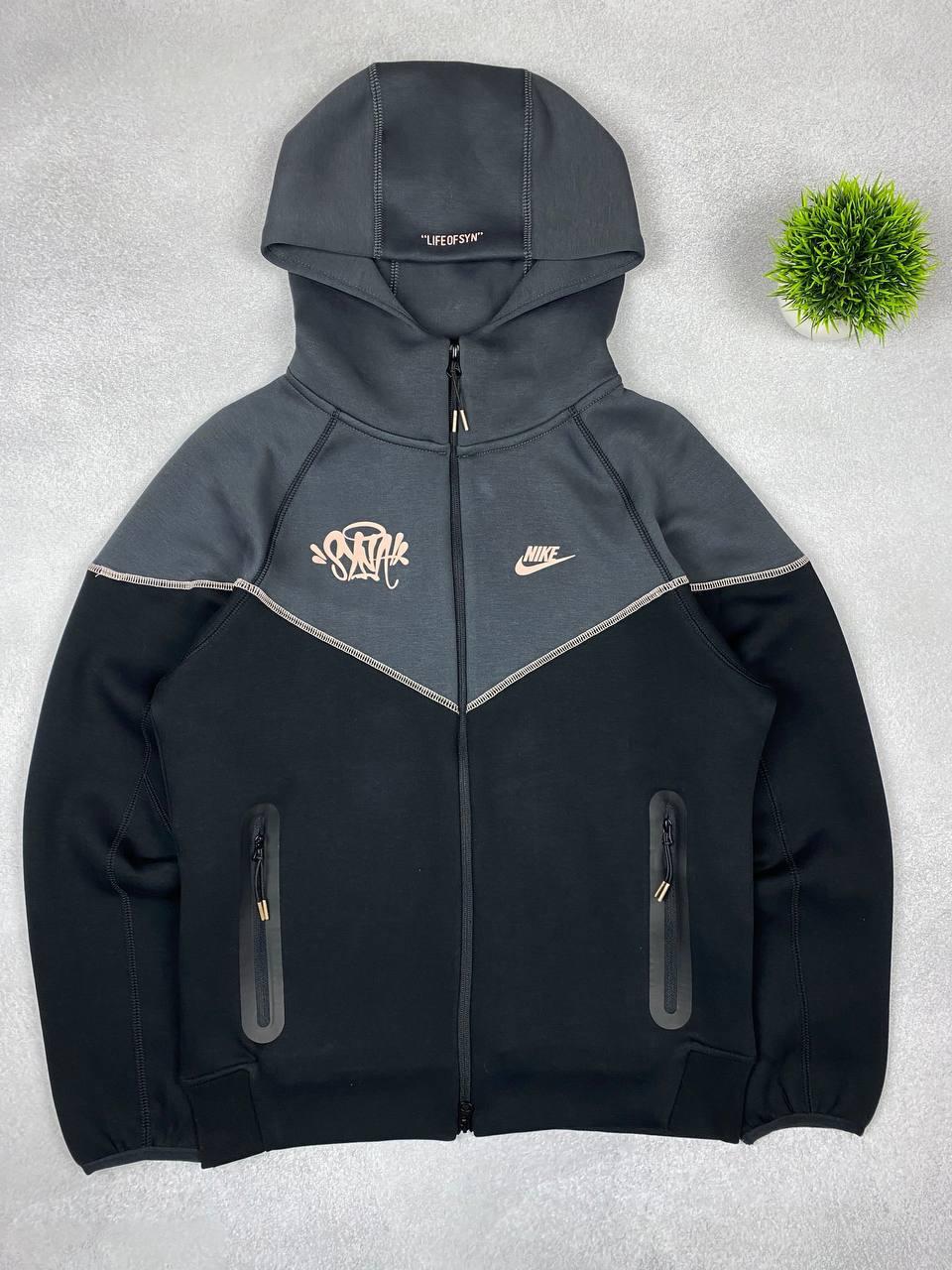 Nike Tech Syna World Central CEE, фото 1