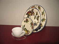 Підставка для 3х тарілок і чашки (акрил 2,7мм) WiS-034