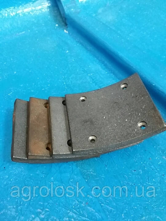 Колодка гальмівної стрічки 151.46.112 Трактора Т-150