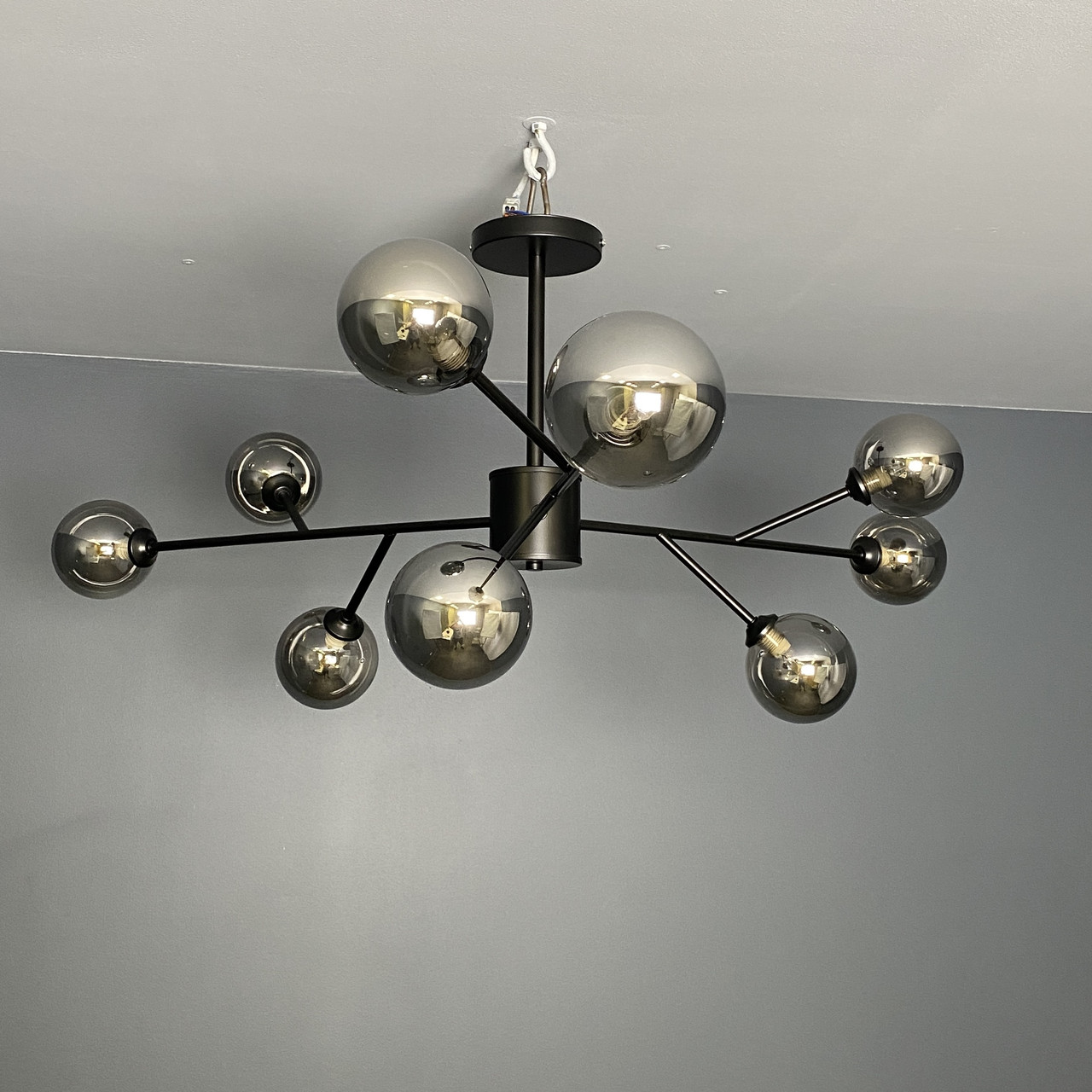 Чорна сучасна люстра на 9 ламп (52-9806-9 BK+BK)