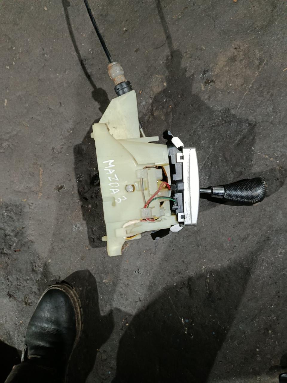 Вітаю зацікавлених на авто розборці Чемпіон !!!<br />
 Предметом оголошення є&nbsp;Селектор АКПП Mazda 3 BK (06-09) 1.6 FN0221444<br />
 Фактичний стан на фото. Гарантія 14 днів на встановлення та перевірку<br />
 Висилаємо по всій Україні по передоплаті на транспортні витрати!<br />
 Наявність та асортимент на складі постійно змінюються.<br />
 Точні деталі уточняйте по телефону +380973363743 — фото 2