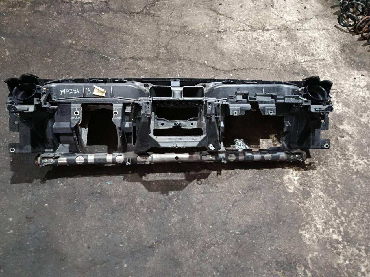 Вітаю зацікавлених на авто розборці Чемпіон !!!<br />
 Предметом оголошення є&nbsp;Крило Переднє Праве Vw Jetta LA3H Golf 5 Combi 1K5821022A<br />
 Фактичний стан на фото. Гарантія 14 днів на встановлення та перевірку<br />
 Висилаємо по всій Україні по передоплаті на транспортні витрати!<br />
 Наявність та асортимент на складі постійно змінюються.<br />
 Точні деталі уточняйте по телефону +380973363743 — фото 6