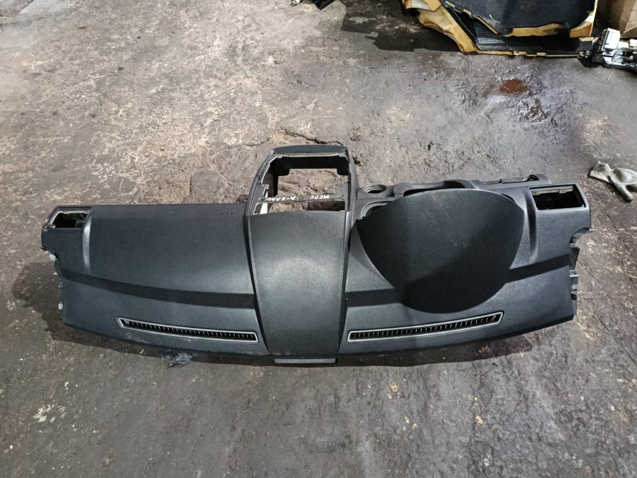 Вітаю зацікавлених на авто розборці Чемпіон !!!<br />
 Предметом оголошення Торпедо Mercedes A Klass W169 Панель Торпеда A1696800787&nbsp;<br />
 Фактичний стан на фото. Гарантія 14 днів на встановлення та перевірку<br />
 Висилаємо по всій Україні по передоплаті на транспортні витрати!<br />
 Наявність та асортимент на складі постійно змінюються.<br />
 Точні деталі уточняйте по телефону +380973363743 — фото 5