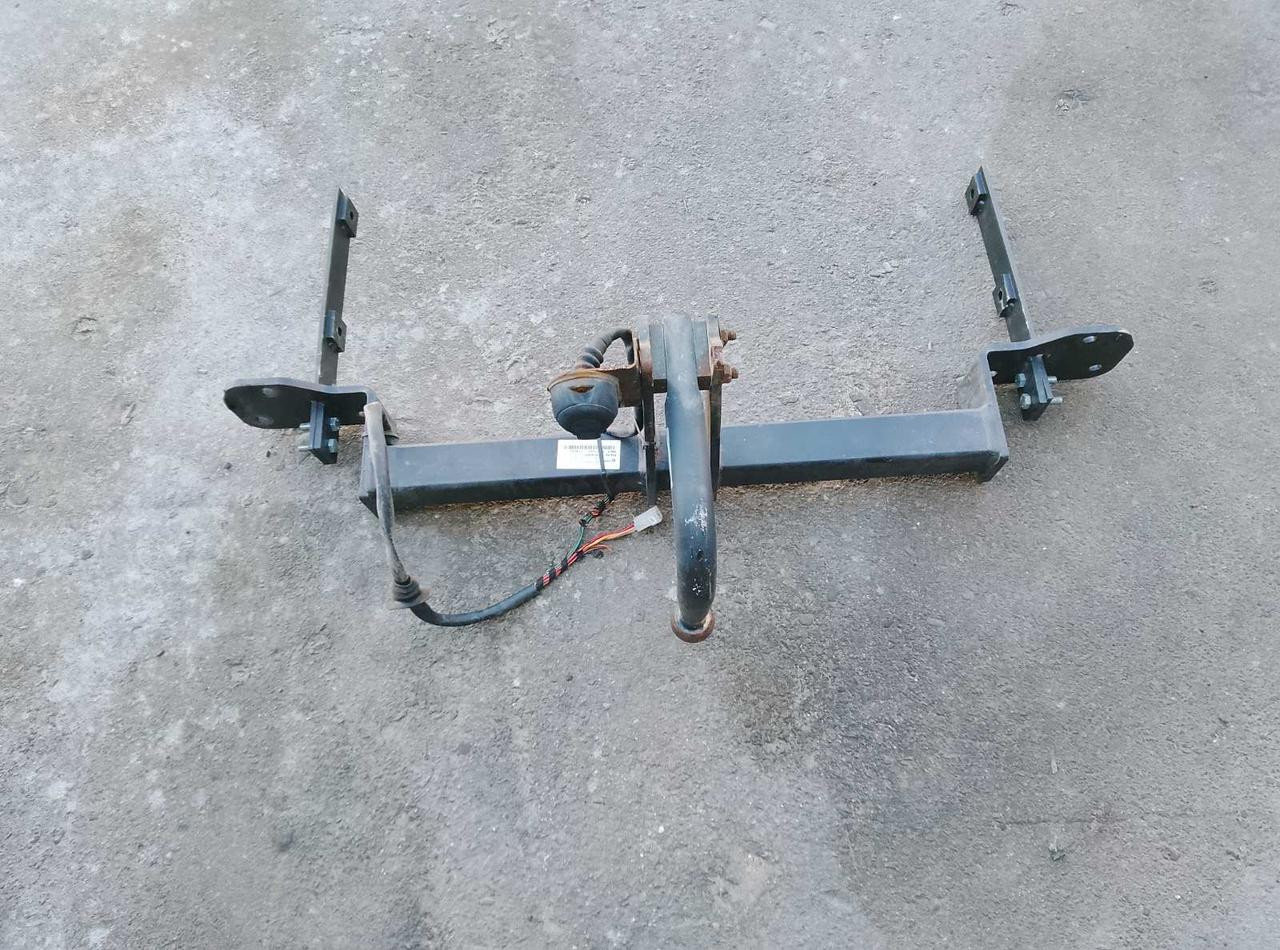 Вітаю зацікавлених на авто розборці Чемпіон !!!<br />
Предметом оголошення є Фаркоп Mercedes A Klass W169 2004 - 2014<br />
Фактичний стан на фото. Гарантія 14 днів на встановлення та перевірку<br />
Висилаємо по всій Україні по передоплаті на транспортні витрати!<br />
Наявність та асортимент на складі постійно змінюються.<br />
Точні деталі уточняйте по телефону +380973363743