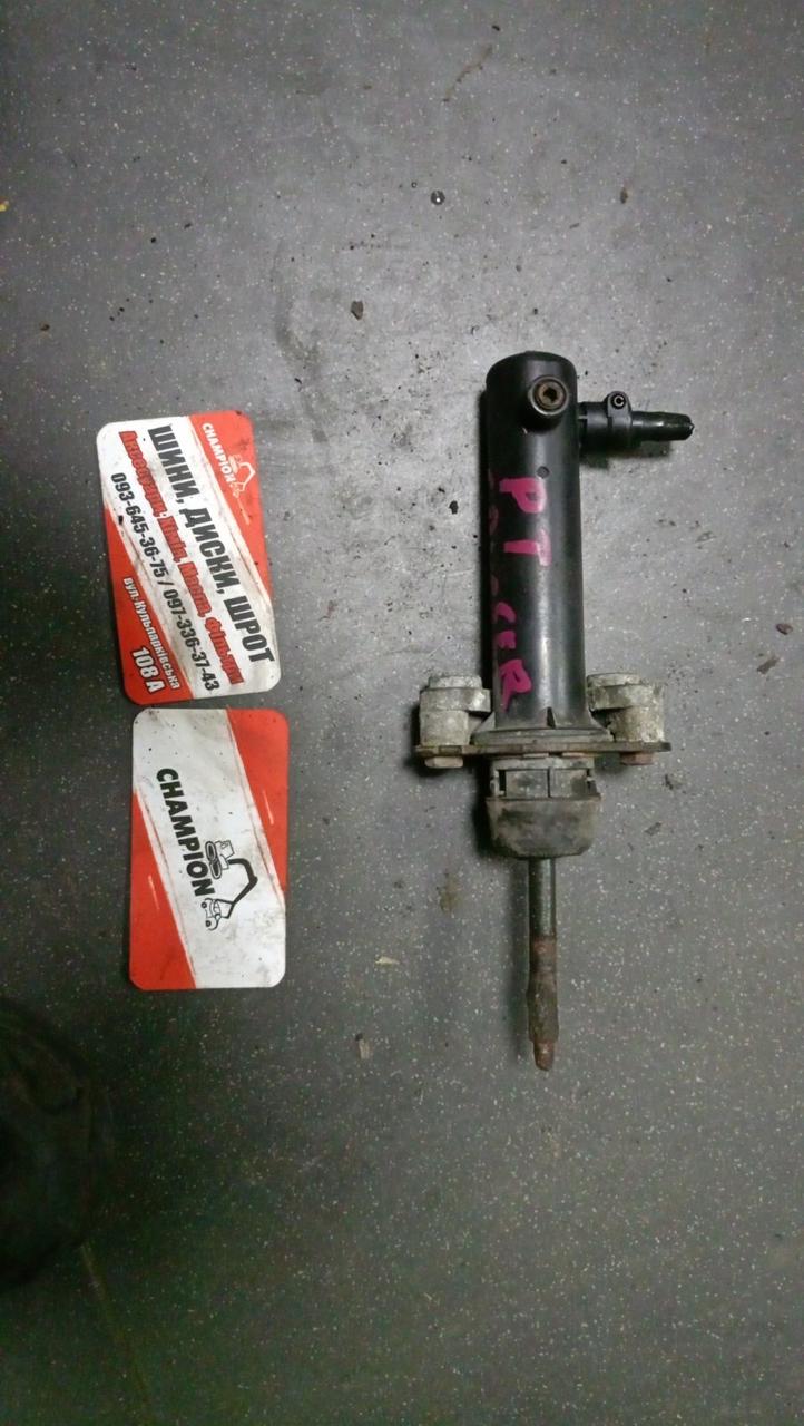 Вітаю зацікавлених на авто розборці Чемпіон !!!<br />
 Предметом оголошення є&nbsp;Головний циліндр зчеплення Chrysler Pt Cruiser 2.0 04668632AA<br />
 Фактичний стан на фото. Гарантія 14 днів на встановлення та перевірку<br />
 Висилаємо по всій Україні по передоплаті на транспортні витрати!<br />
 Наявність та асортимент на складі постійно змінюються.<br />
 Точні деталі уточняйте по телефону +380973363743 — фото 1