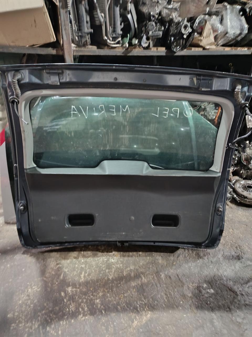 Вітаю зацікавлених на авто розборці Чемпіон !!!<br />
 Предметом оголошення є&nbsp;Кришка Багажника Opel Meriva A Кляпа Двері Задній 93174370 126291<br />
 Фактичний стан на фото. Гарантія 14 днів на встановлення та перевірку<br />
 Висилаємо по всій Україні по передоплаті на транспортні витрати!<br />
 Наявність та асортимент на складі постійно змінюються.<br />
 Точні деталі уточняйте по телефону +380973363743 — фото 4