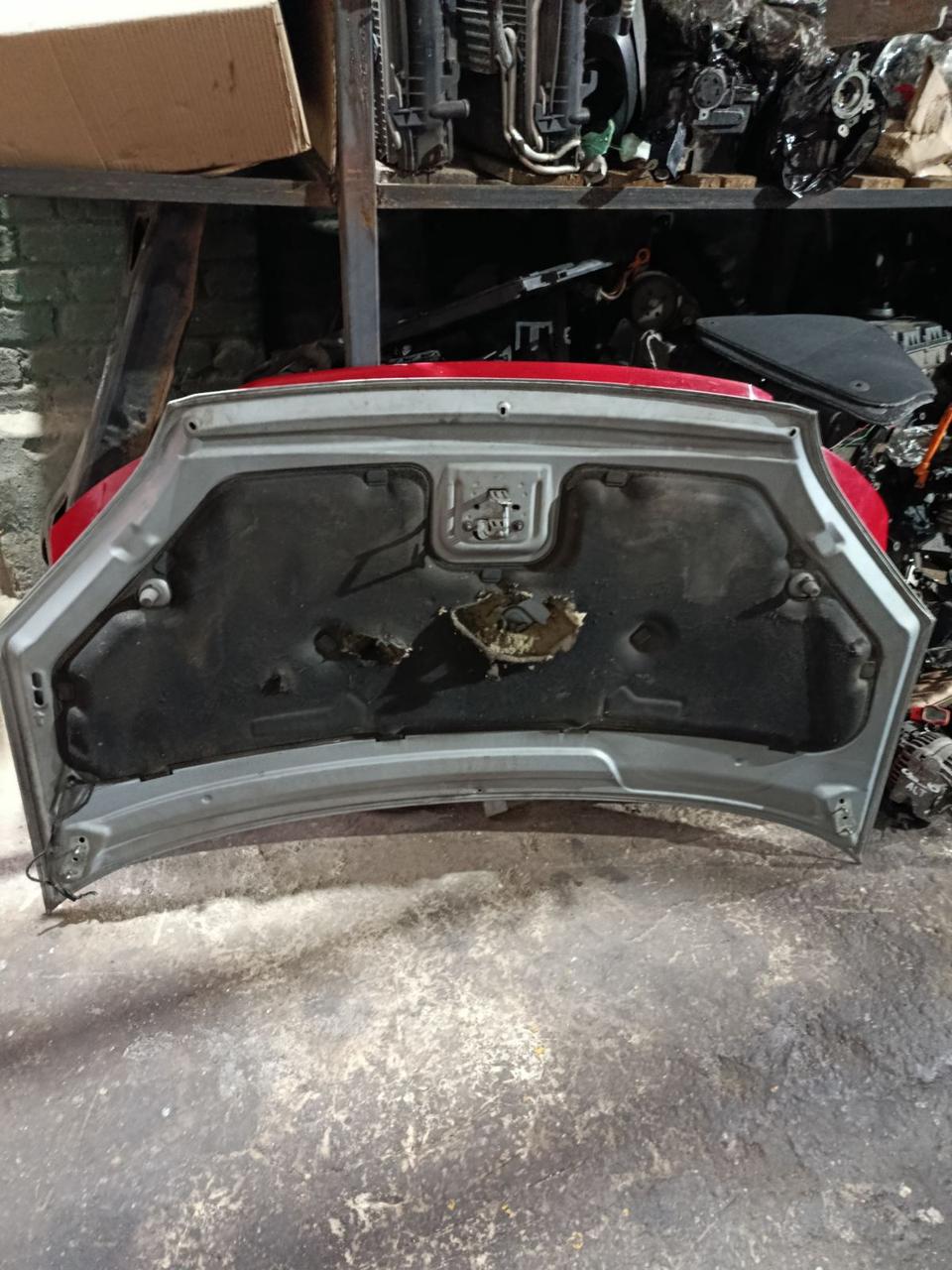 Вітаю зацікавлених на авто розборці Чемпіон !!!<br />
 Предметом оголошення є&nbsp;Капот Ford Focus C Max До Рестайлінг 1252640 1372089<br />
 Фактичний стан на фото. Гарантія 14 днів на встановлення та перевірку<br />
 Висилаємо по всій Україні по передоплаті на транспортні витрати!<br />
 Наявність та асортимент на складі постійно змінюються.<br />
 Точні деталі уточняйте по телефону +380973363743 — фото 6