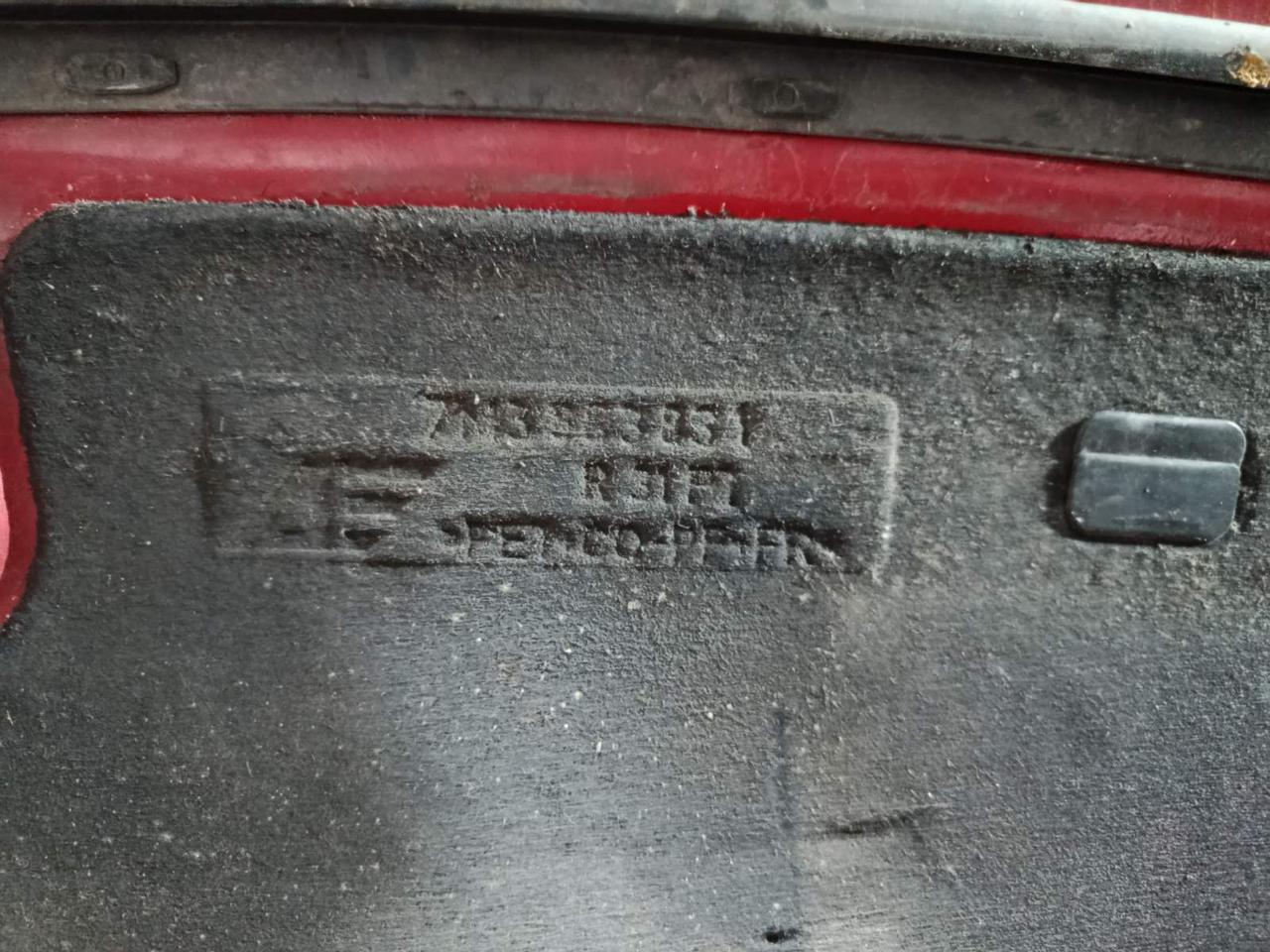 Вітаю зацікавлених на авто розборці Чемпіон !!!<br />
 Предметом оголошення є&nbsp;Капот Volkswagen Sharan I Seat Alhambra 7M3823031J 7M3823031F<br />
 Фактичний стан на фото. Гарантія 14 днів на встановлення та перевірку<br />
 Висилаємо по всій Україні по передоплаті на транспортні витрати!<br />
 Наявність та асортимент на складі постійно змінюються.<br />
 Точні деталі уточняйте по телефону +380973363743 — фото 6