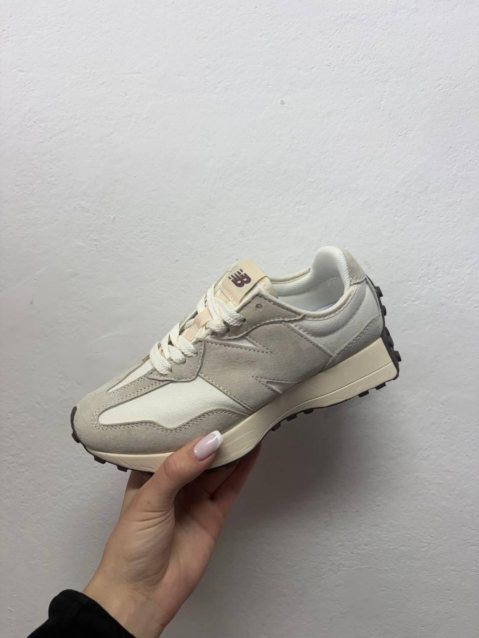 New Balance 327 beige (нюанс на фото), фото 1