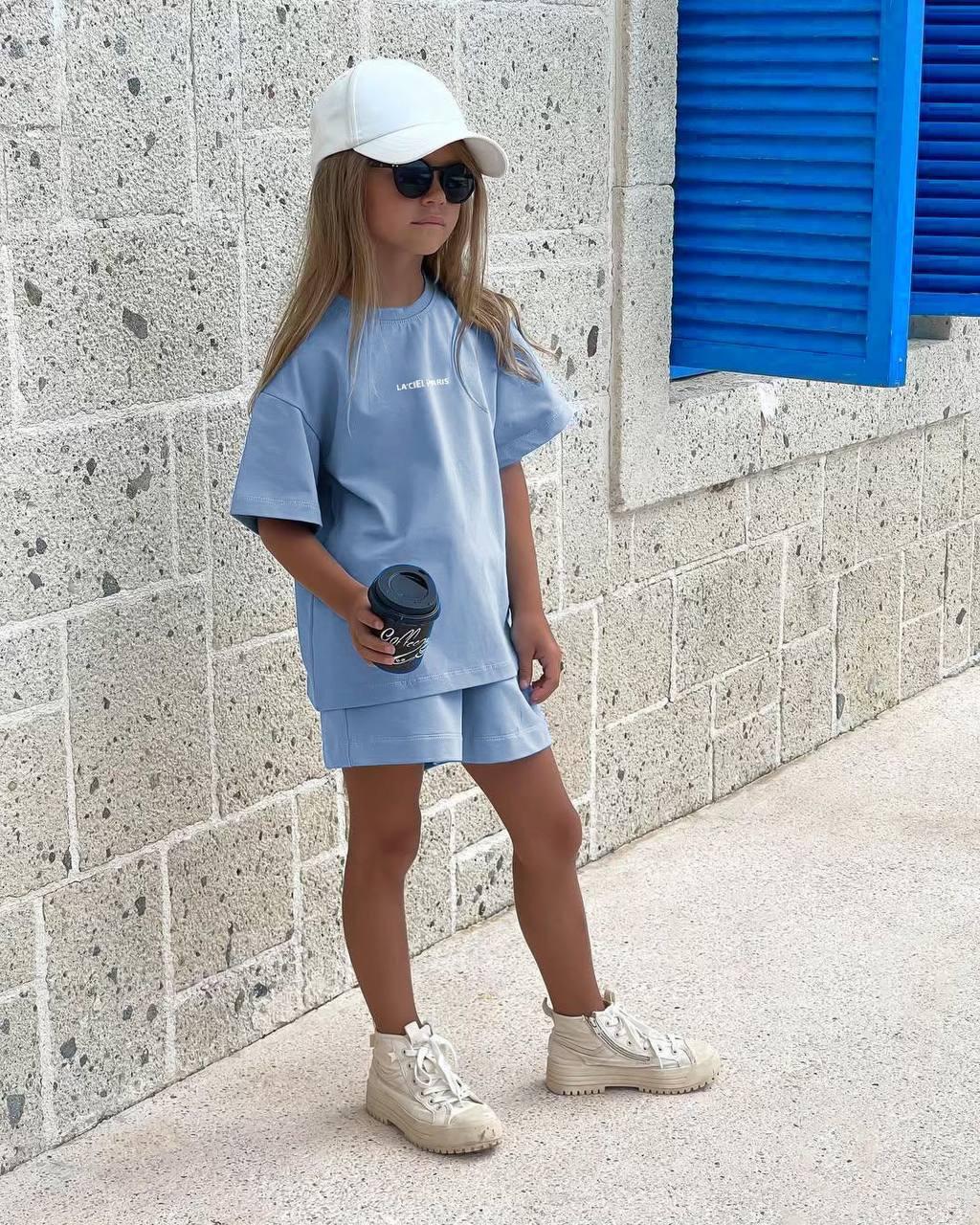Легкий літній комплект (футболка + шорти) для дівчинки, блакитний, фото 1