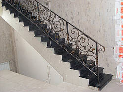 Мармурові сходи в Дніпропетровську, Києві