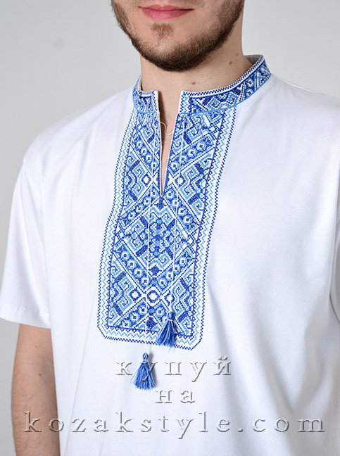 Футболка Традиція (з синьою вишивкою)