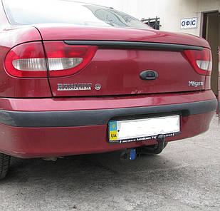 Фаркоп Renault Megane 1 (1996-2003) Незйомний
