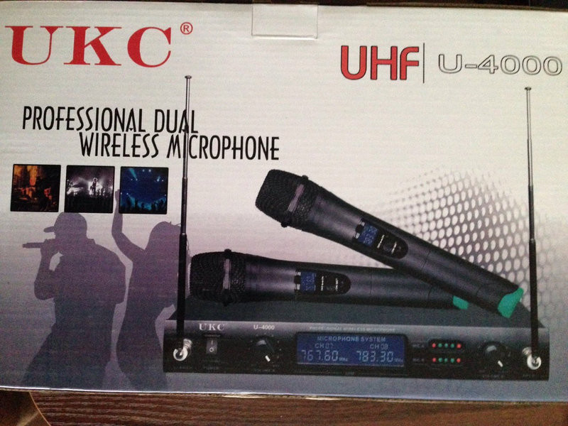 Радиосистема UKC UHF U-4000 2 беспроводных микрофона - фото 8 - id-p497898338