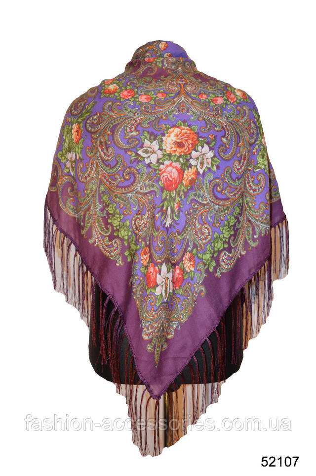 Жіночий вовняну хустку з турецьким орнаментом бузковий на плечі Хустка вовняної з турецьким орнаментом бузковий 1