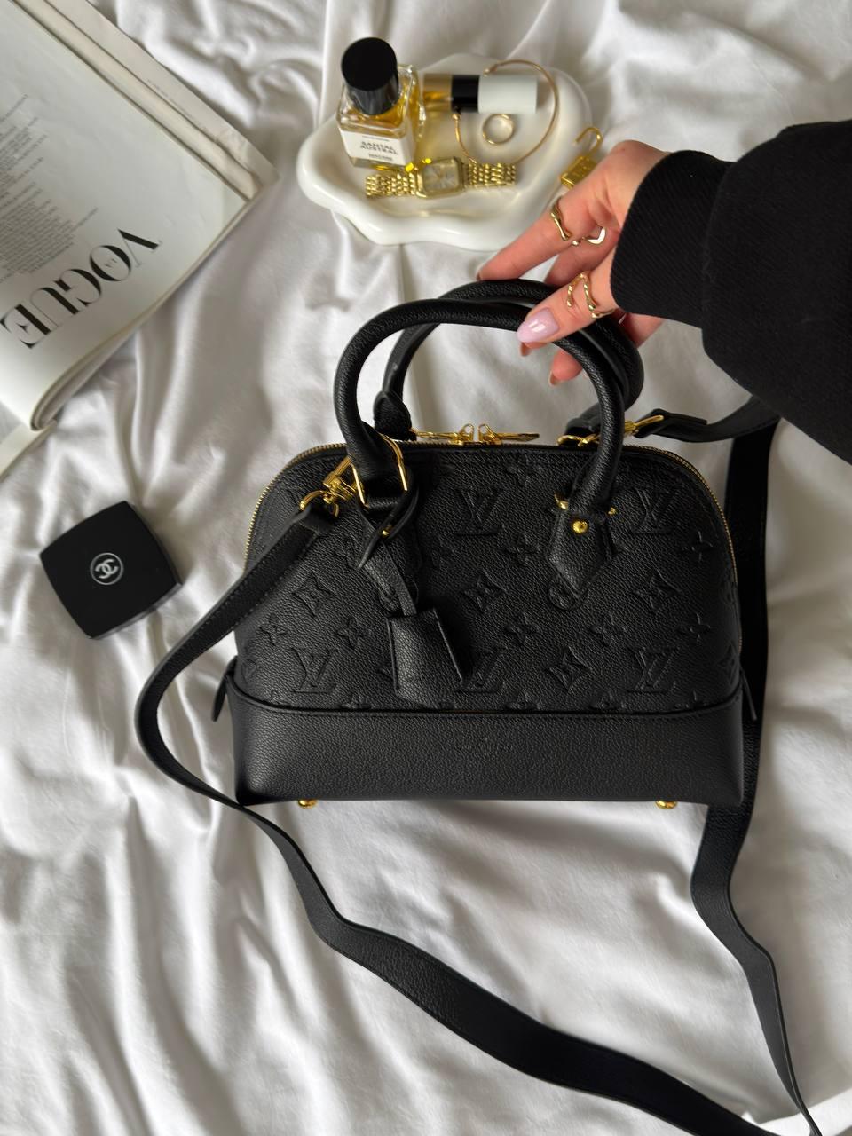 Louis Vuitton Alma BB Bag Black [магнітна коробка] 24х17х12