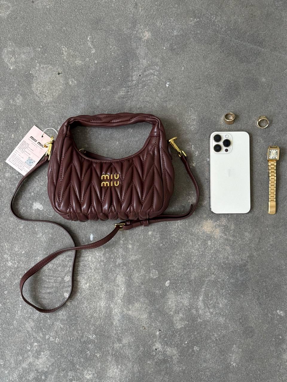 Miu Miu   Wander Matelassé Nappa Leather Mini Hobo Bag[оригінальна брендована коробка] 21х23х7