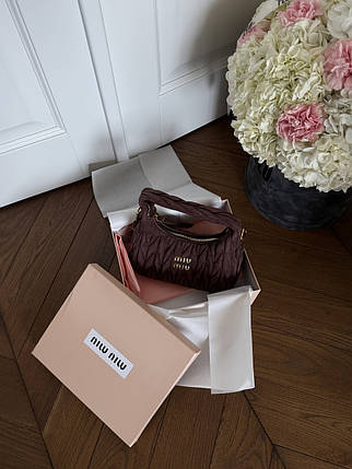 Miu Miu Wander Small matelassé suede shoulder bag [оригінальна коробка] 21х23х7, фото 1