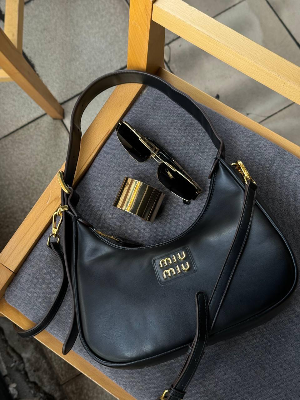 Miu Miu  Leather Hobo Bag Black [Ориг Коробка]