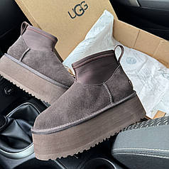 UGG Dipper Boots Brown