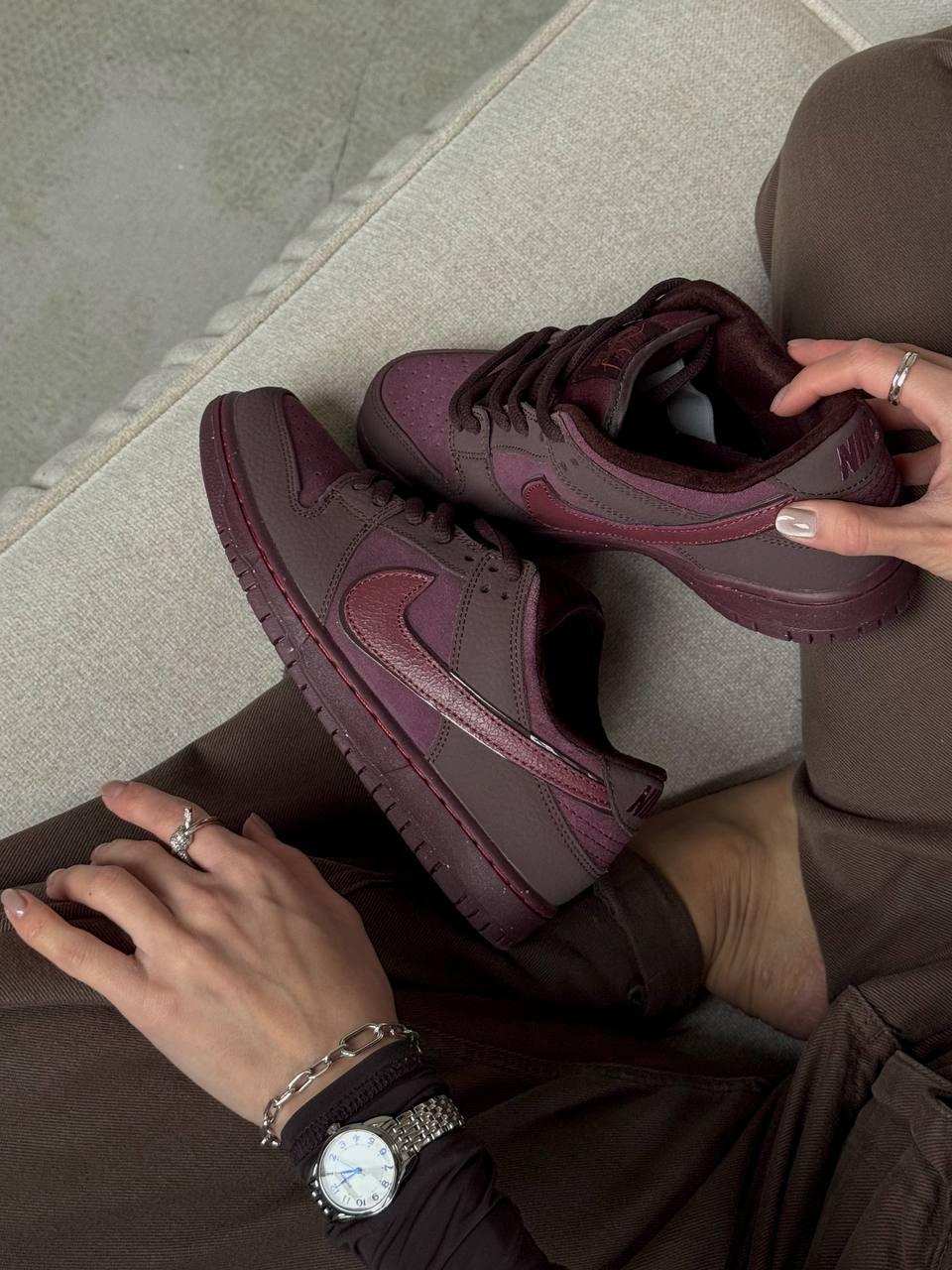 Dunk Low  Burgundy 36