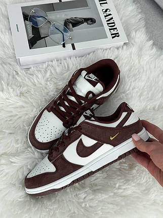 DUNK LOW Sail/ Red Sepia-Metallic Gold 40, фото 1