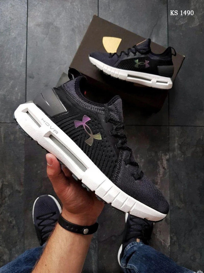 Under Armour Hovr (чорно/білі) 41