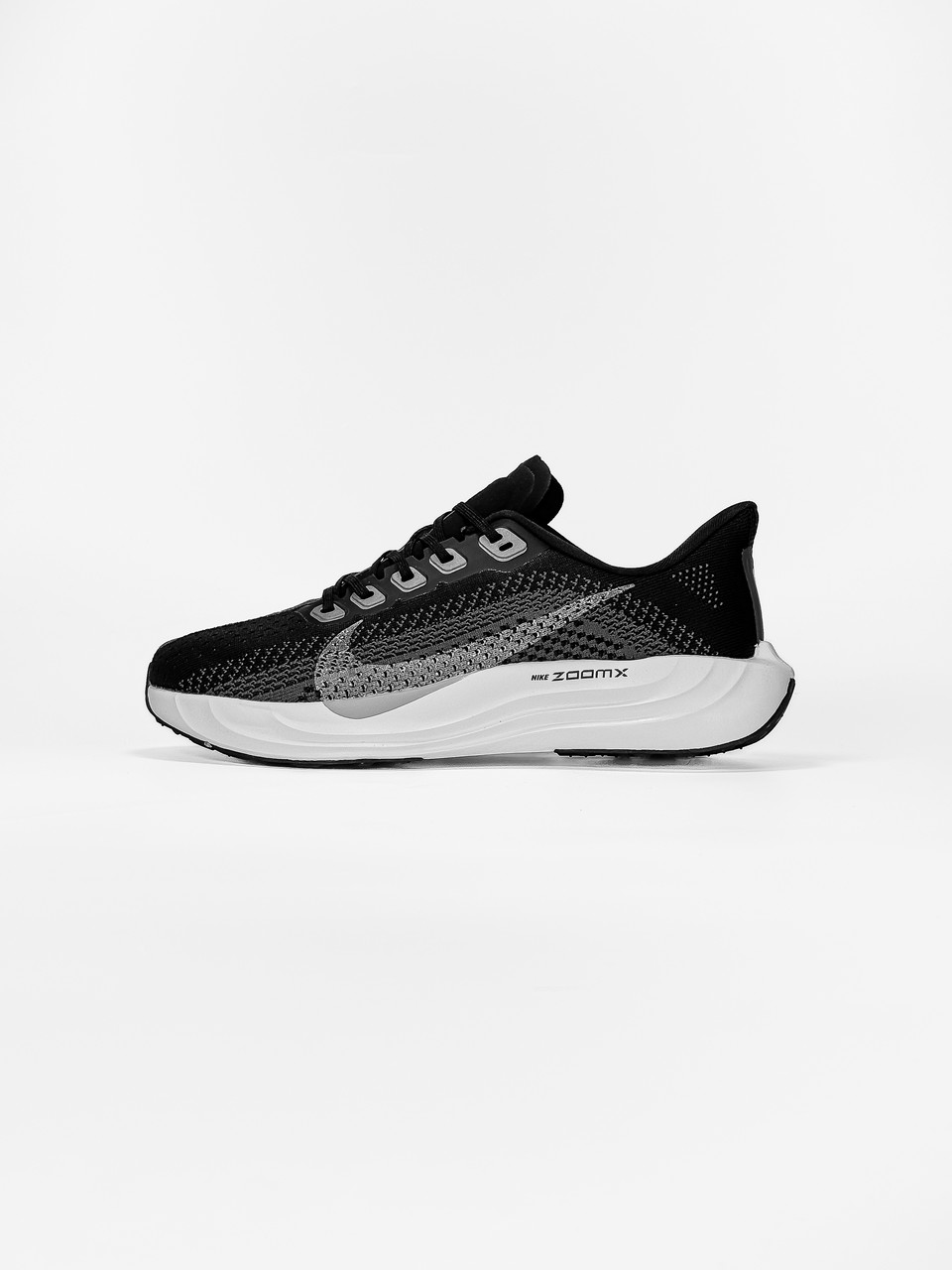 Nike Air Pegasus Road Running Black/White (Більшомірять) 38