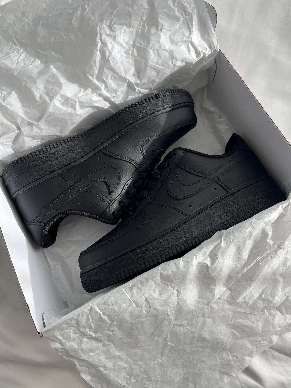 Nike Air Force 1 Low Black premium 36