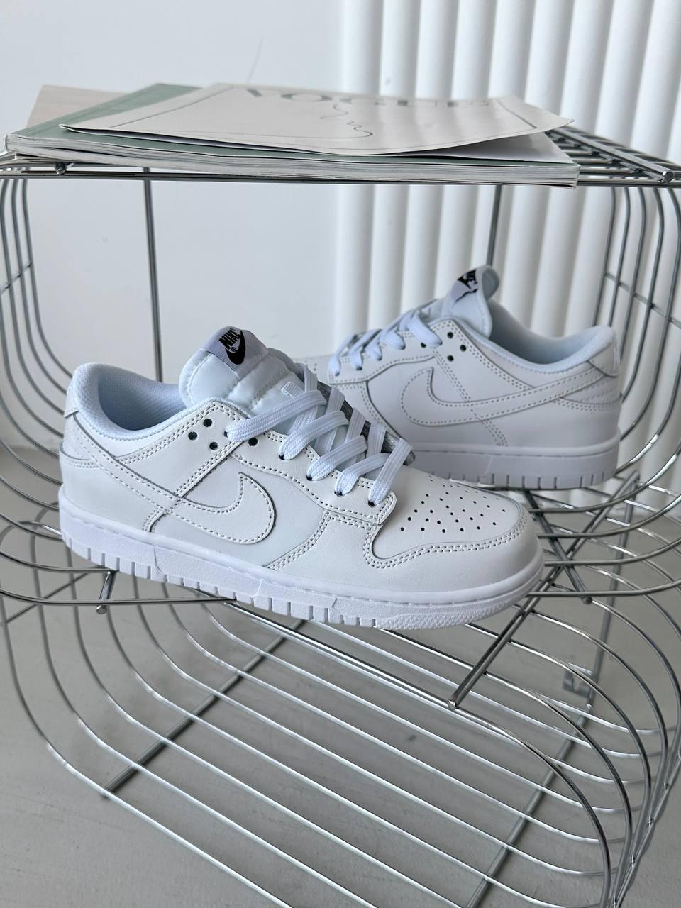 Nike SB Dunk Low White 36