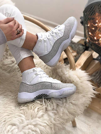 White Metallic Silver, фото 1