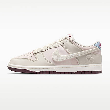 Nike Dunk Low "Valentine's Day" 37, фото 1