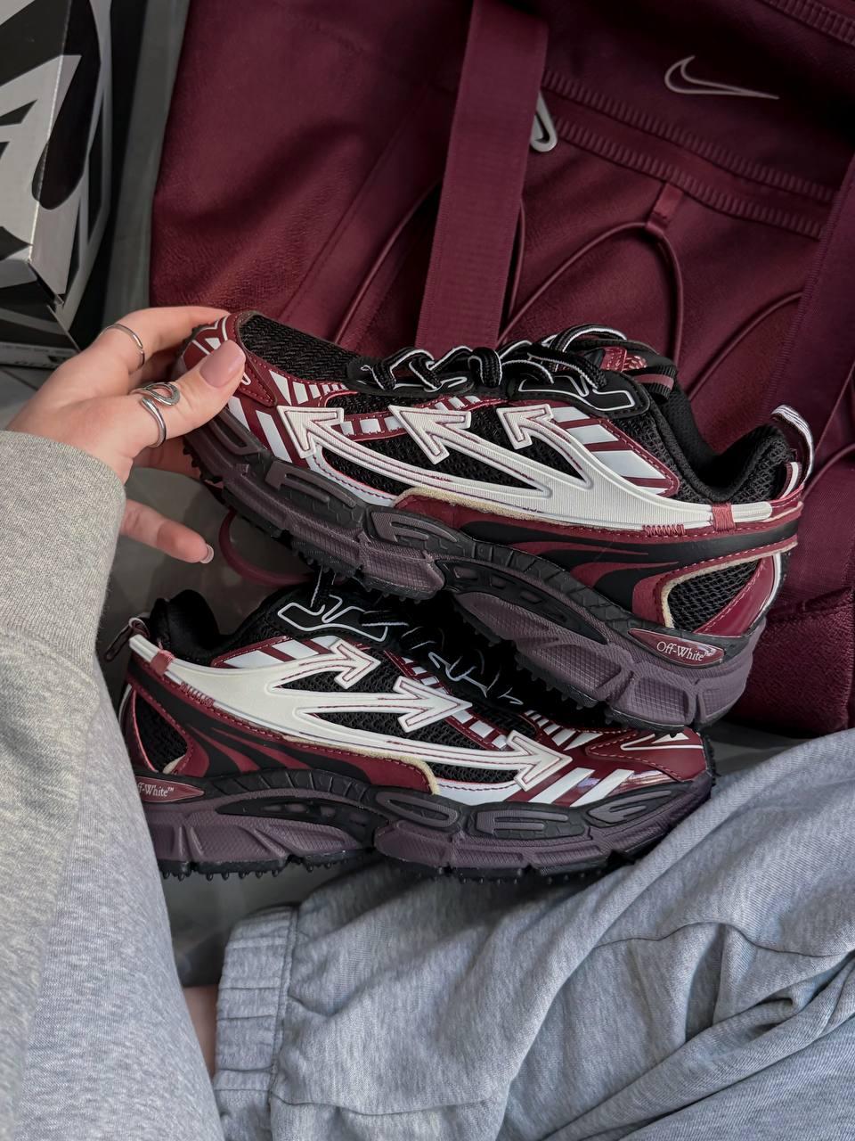 BE RIGHT BACK Burgundy 36