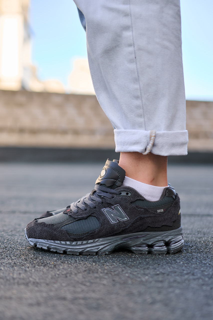 New Balance 2002R Protection Pack Phantom 36