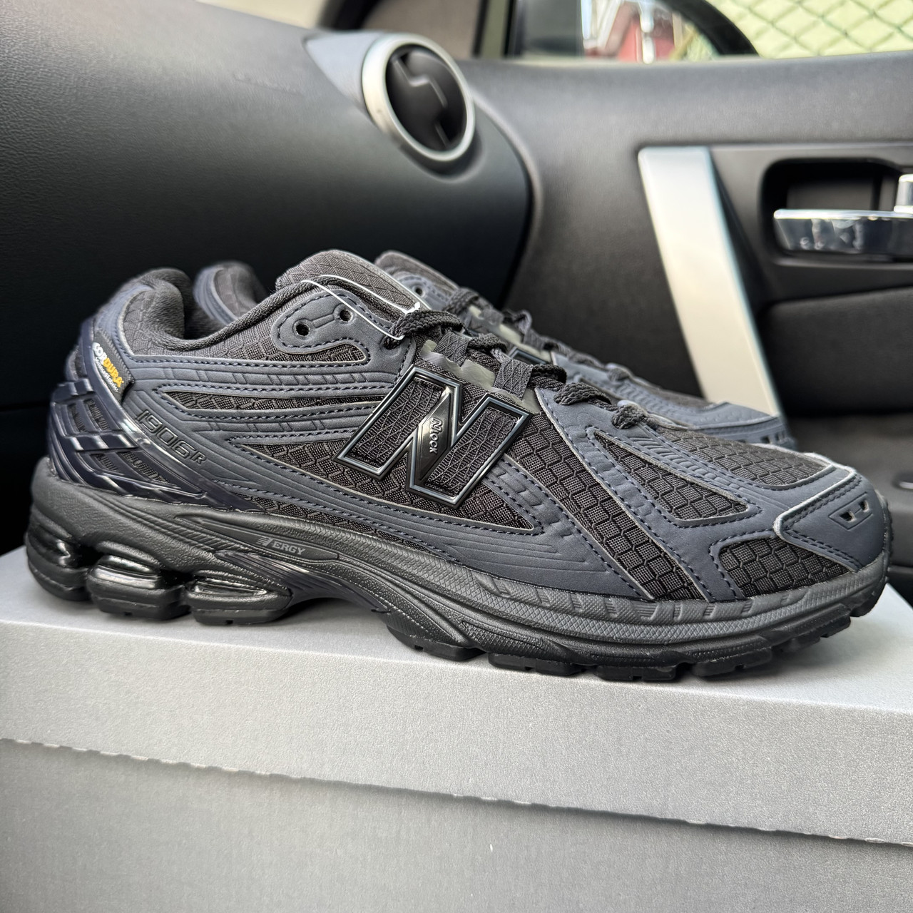 New balance 1906r Cordura blue black 44