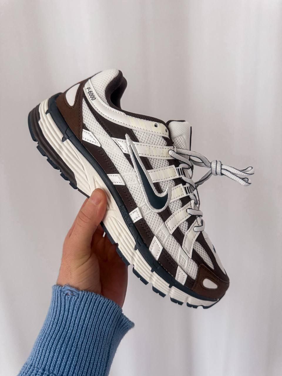 P-6000 White/Brown 40