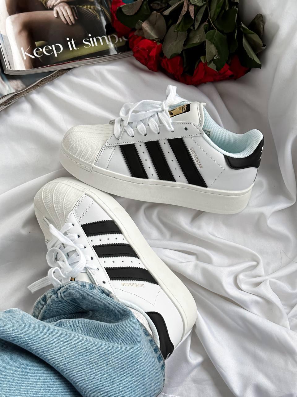 Superstar Platform 37