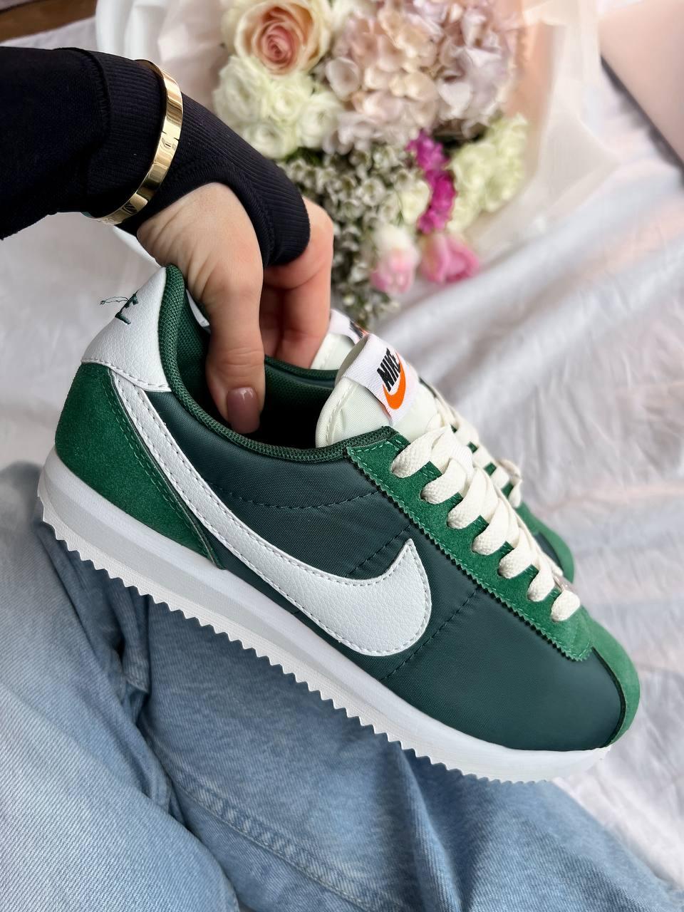 Cortez Green 37
