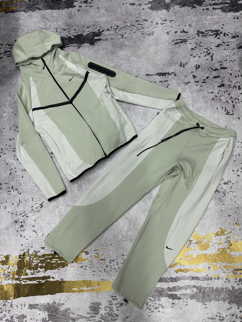 Костюм Nike Tech Fleece світло сірий S