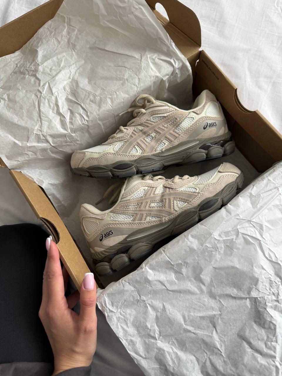 ASICS Gel-NYC Cream Putty 37