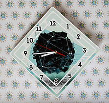 Оригінальний настінний годинник Кристал