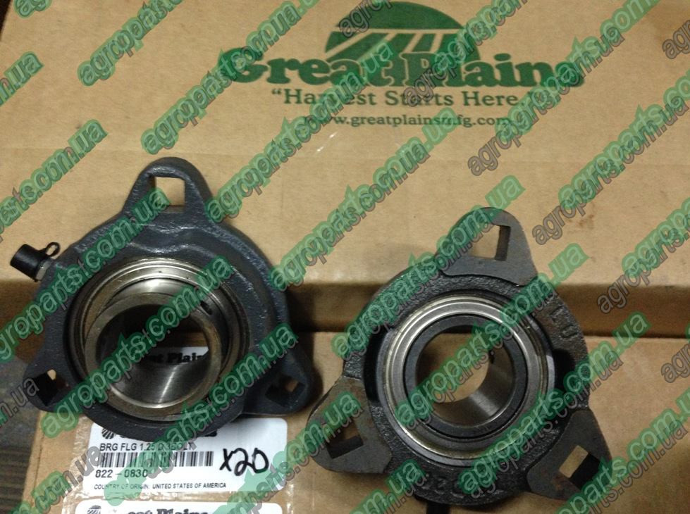 Корпус 822-083C з підшипником в зборі валу висіву добрив Great Plains BEARING 3-HOLE FLANGE 1 1/4" 822-083С