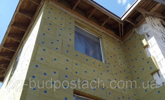 Що потрібно знати при виборі мінеральної вати для утеплення будинку