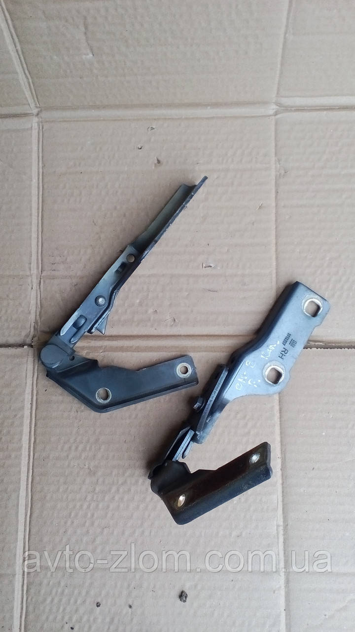 Петля капота Opel Omega B. Ліва., фото 1