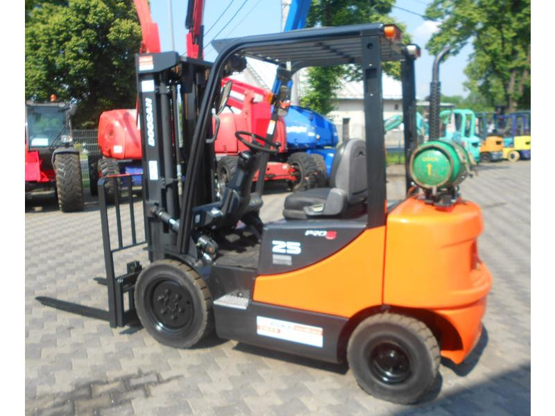 Погрузчик Doosan G25E-5 G25 2010r LPG as Toyota