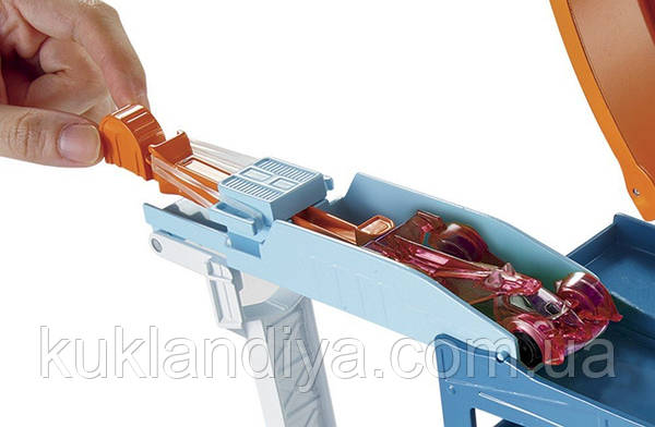 Hot wheels stunt 2024 & go truck